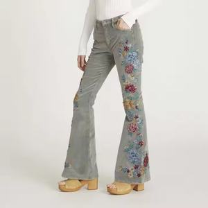 Nuevos Jeans Casuales Lavados con Estilo para Mujer, Estilo Vintage, con Botones, Cintura Alta, Transpirables, de Algodón, Corte Acampanado y Pierna Ancha - Product Image 1