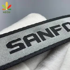 Nastro in Nylon ecologico riflettente personalizzato stampato Logo con Design a doppio lato cucire su stampa etichette con nome per la cura del lavaggio fettuccia