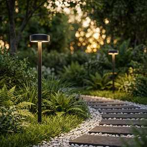 Lampe solaire de jardin extérieure, étanche, pour allée et aménagement paysager - Product Image 4