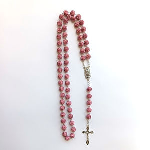 שרשרת מחרוזות תפילה קתולית חדשה אופנתית סיטונאית לשנת 2026 מצופה כסף עם צלב דתי של מריה הבתולה וחרוזי כדור בייסבול - Product Image 2