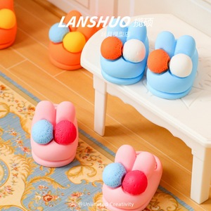 รองเท้าแตะเรซิ่นขนาดเล็ก Lanshuo สีพื้น ประดับพู่ห้อย สำหรับทำเครื่องประดับ พวงกุญแจ ของตกแต่งบ้านตุ๊กตา - Product Image 2