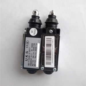 Interruttore di fine corsa per ascensore UKS XAA177BH3, ricambi per ascensori - Product Image 1