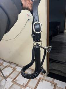 Bridon de cheval en cuir personnalisable haut de gamme - Fabrication OEM de haute qualité, confortable et durable, en cuir véritable - Product Image 2