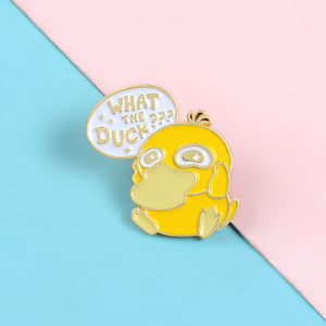 Broche creativo <span class=keywords><strong>What</strong></span> <span class=keywords><strong>the</strong></span> <span class=keywords><strong>Duck</strong></span>, insignia de aleación de pato amarillo bonito, Pin esmaltado de regalo - Product Image 3