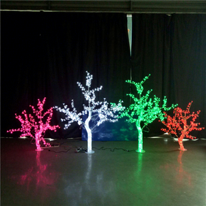 Lámpara de Árbol LED de Resina para Decoración de Interiores, Áreas de Recepción, Salas de Exposiciones y Proyectos de Exhibición Decorativa - Product Image 1