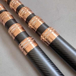 Hidrolavadora Eléctrica para Vidrio con Patas de Fibra de Carbono de 7M, Poste Telescópico de Fibra de Vidrio de 10M con Botón de Presión y Pies de Fibra de Carbono - Product Image 1