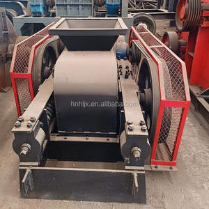 Anpassbarer Doppelwalzenbrecher mit Motorlager, Getriebe und Untersetzungsgetriebe für Steinproduktionslinien, geräuscharm, max. 30 t/h Kapazität - Product Image 4