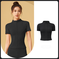 Transpirable sin costuras deportes apretado casual Fitness cremallera cuello alto ropa de manga corta de lujo Yoga Tops para mujeres