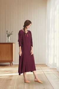 Robe Cocon Femme Noire en Lin Coupe A-Line Manches Courtes Ajustement Classique Minimaliste Décontractée Unie Naturelle Écologique Respirante - Product Image 2