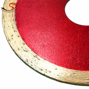 Lame de scie diamantée continue de <span class=keywords><strong>180</strong></span> <span class=keywords><strong>mm</strong></span> pour la coupe de verre humide <span class=keywords><strong>Disque</strong></span> de coupe circulaire à processus de presse à chaud - Product Image 4