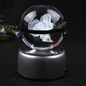 YL-B047ขายส่งร้อนขาย50-80มิลลิเมตร3D แกะสลักเลเซอร์คริสตัล Pokeball <span class=keywords><strong>Froakie</strong></span> บอลที่มีไฟ LED สำหรับเด็กของขวัญ - Product Image 5