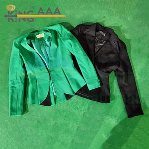 批发品牌女式冬季夹克裁剪上衣西装外套-混合散装曼谷Ukay夹克二手系列 - Product Image 2