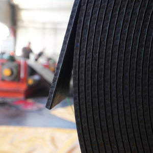 Op Maat Gemaakte Hoge Efficiëntie Grote Helling Invoerband Transportband Brandwerende Pvc Draagbare Transportband Voor Mijnbouw - Product Image 5