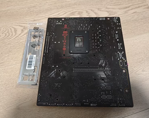 Used AS US B760M-V5 Gaming <b>Motherboard</b> <b>DDR5</b>, LGA 1700, Micro-ATX,12th/13th Gen Core Used <b>Motherboard</b> Cheapest Low Price <b>DDR5</b> - Product Image 2