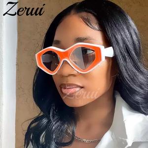 2022 nuovo arrivo Logo personalizzato ombreggiato moda stile Hip Hop occhiali da sole piccolo poligono PC Freame Uv400 lenti occhiali da sole per Unisex - Product Image 1