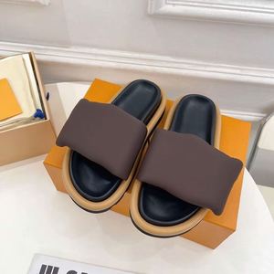 Nouvelles sandales inspirées des créateurs 2026, sandales de luxe marron à plateforme rembourrée pour hommes, pantoufles décontractées confortables - Product Image 1