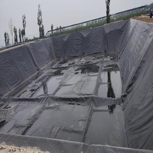 Géotextiles industriels non tissés en HDPE, imperméables et écologiques, pour les lacs artificiels, les piscines, les étangs à poissons, les fermes - Product Image 6