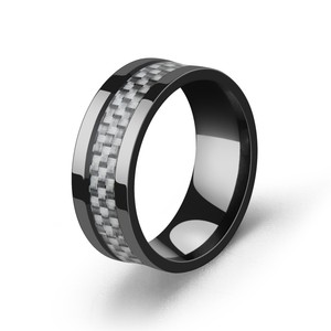 Großhandel Hochwertige Edelstahl-Carbonfaser-Ringe für Herren im Cross-Border-Handel - Product Image 3