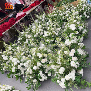 Alfombra floral verde para pasillo, decoración de escenarios para eventos y bodas al aire libre. - Product Image 2