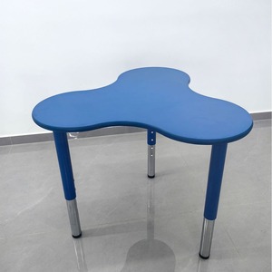 Escritorio Escolar de Plástico Azul 400x600x750mm, Diseño Contemporáneo y Resistente para Preescolar y Primaria - Product Image 3