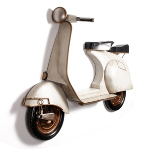 Vente en gros usine : Grande décoration murale en fer forgé, design créatif personnalisé, moto blanche, art déco pour <span class=keywords><strong>garage</strong></span>, écologique - Product Image 4