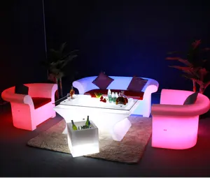 畅销俱乐部家具彩色照明夜总会休息室防水防紫外线发光二极管家具塑料沙发椅