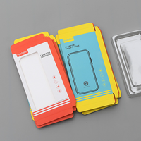 Boîtes en papier personnalisées de luxe suspendues pour téléphones portables, étuis de téléphone, emballage d'électronique grand public, gaufrage et vernissage