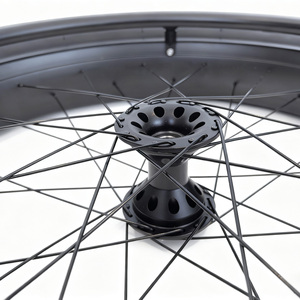 ריפוי חלקים בכיסאות גלגלים שחורים 24 "x4.0" חוף גלגל גלגל שומן צמיג 24 ס "מ - Product Image 6