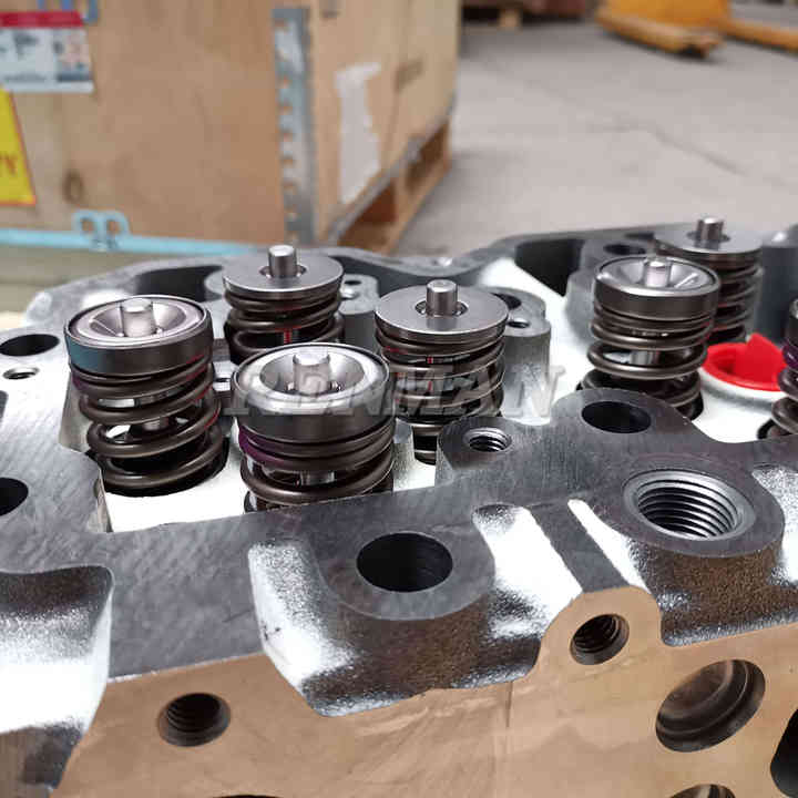 Cummins QSL9 engine Cylinder Head Assembly 4908403 5404060 5529522 