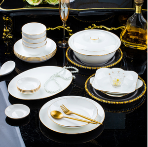 Ensemble <span class=keywords><strong>complet</strong></span> de <span class=keywords><strong>vaisselle</strong></span> carrée en céramique blanche et dorée de luxe à haute température peinte à l'or - Product Image 6