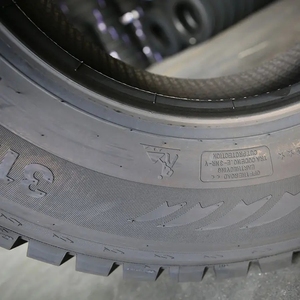 ยางรถบรรทุกเรเดียลจีนขายส่ง รุ่น HK859 ขนาด 11R22.5 315/80R22.5 295/80R22.5 ยาง TBR แบบไม่มียางใน สำหรับรถบรรทุก 11R22.5 315/80R2 - Product Image 2