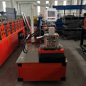 Macchina per la formatura di arcarecci a forma di V ad angolo di <span class=keywords><strong>ferro</strong></span> ad alta velocità con taglio e punzonatura di tracciamento - Product Image 2