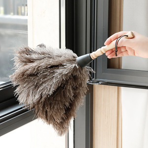 Plumeaux en plumes d'autruche très vendus pour la voiture, les étagères, le bureau, l'élimination de la poussière, les ornements, les décorations - Product Image 4