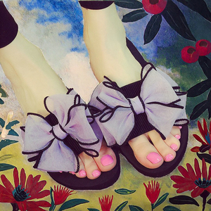 Nouvelles sandales d'été faites à la main pour femmes, avec nœuds floraux, semelle intérieure en PVC antidérapante et plate, semelle extérieure en caoutchouc respirante, idéales pour le printemps. - Product Image 2