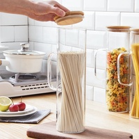Bocal de Rangement de Cuisine Moderne et Créatif en Verre Borosilicate Fait à la Main pour Spaghetti, Nouilles et Pâtes de 1,5 Litre avec Couvercle et Poignée en Bambou
