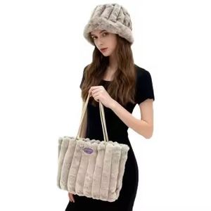Bolso Tote de Hombro con Cremallera, Estampado, de PU, Versátil, Portátil, de Alta Calidad, Estilo Casual, Marca FasTrend, al por Mayor - Product Image 5
