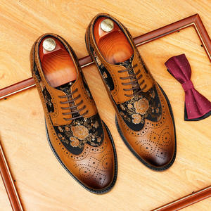 รองเท้าหนังวัวแท้ทำมือรุ่นใหม่ของบรูคส์ สำหรับผู้ชาย เหมาะสำหรับชุดสูท งานทางการ และธุรกิจ รองเท้าแบบอ็อกซ์ฟอร์ด - Product Image 1