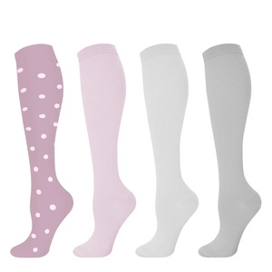 Calcetines <span class=keywords><strong>de</strong></span> Compresión Deportivos <span class=keywords><strong>de</strong></span> Nailon para Mujer, Novedad <span class=keywords><strong>de</strong></span> 2026, para el Día <span class=keywords><strong>de</strong></span> San Valentín, para Piernas Delgadas, Unisex, Especiales - Product Image 3