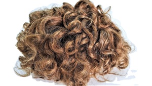 ทูเป้ผมแท้สำหรับผู้ชาย OME แบบอินเดีย Remy  ฐาน PU  ความหนาแน่น 100%  เนื้อผม 8 มม.  แบบลอนธรรมชาติ/ลอนคลื่น/ผมตรง  งานแฮนด์เมด - Product Image 4