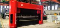 Cintreuse CNC à portique 200T3200 de haute performance 2025 CE avec écran tactile Delem DA53T