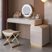Coiffeuse minimaliste avec dessus en ardoise Chambre à coucher moderne Base en acier inoxydable Miroir de coiffeuse en cuir avec éclairage Meubles