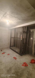 Elevador de Carga Hidráulico Moderno Fácil de Operar, Elevador de Carga Pequeño de Estructura Simple para Interiores y Exteriores - Product Image 5