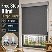 Store enrouleur occultant électrique sans fil noir uni avec protection UV et ignifuge, sécurité enfant, commande intelligente pour l'Europe (vente en gros)