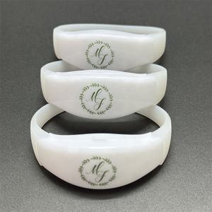 Pulsera de luces intermitentes para conciertos de graduación Fiestas Festivales Celebraciones Ramadán Día de San Valentín Día del Padre - Product Image 6