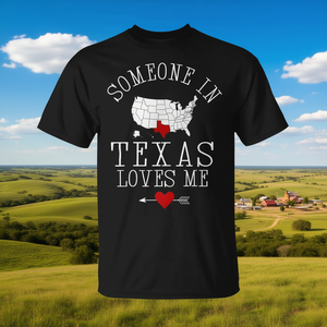 Camiseta Unisex para Adultos con la frase 'Someone In Texas Loves Me', Tallas S M L XL XXL - Product Image 3