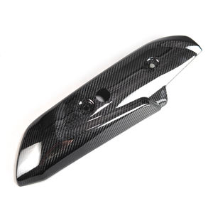 Carbonart Nouveau Scut de Protection Thermique pour Pot d'Échappement Moto en Fibre de Carbone Véritable 3K pour Yamaha <span class=keywords><strong>TMAX</strong></span> 560 Tech Max - Product Image 2