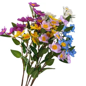 Mini flores artificiais barata, venda a atacado de flores artificiais sorridentes mini arbustos, flores decorativas