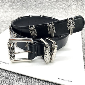 <span class=keywords><strong>Cintura</strong></span> Gotica <span class=keywords><strong>Nera</strong></span> in <span class=keywords><strong>Pelle</strong></span> PU Stile HipHop Punk con Borchie e Rivetti, alla Moda Americana, per Uomo e <span class=keywords><strong>Donna</strong></span>, in Lega Y2K - Product Image 3