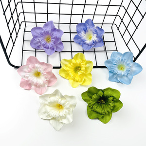 Cabezas de flores de narciso simuladas de 8 cm de diámetro, material artesanal colorido para decoraciones de bodas y proyectos de bricolaje - Product Image 2