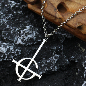 Collana con Ciondolo Ghoul <span class=keywords><strong>Senza</strong></span> <span class=keywords><strong>Nome</strong></span> in Acciaio Inossidabile per Uomo e Donna, Gioielli con Patch Ghost Band Grucifix Papa Emeritus - Product Image 5